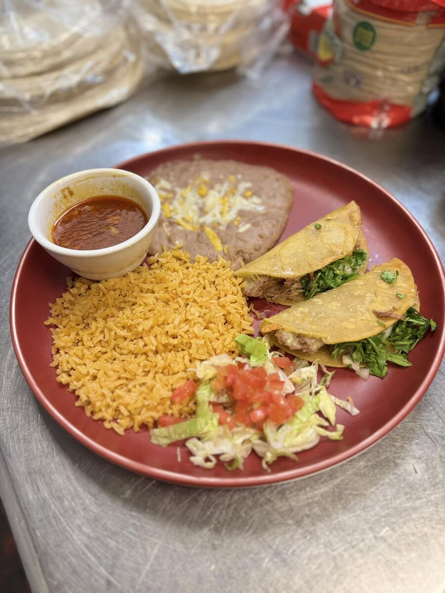 Crispy tacos with rice and pico de gallo